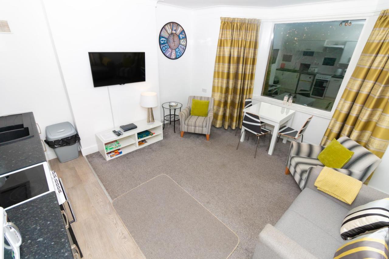 379 Dundee Apartments ภายนอก รูปภาพ